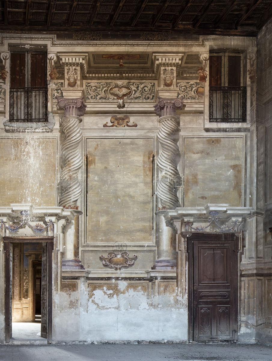 Particolare della parete meridionale del Salone delle colonne (Fototeca ISAL)