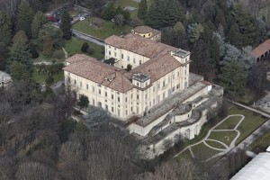 Le fotografie da elicottero di Villa Pusterla