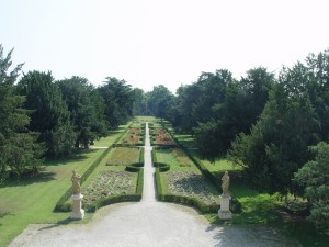 3CE Il Parco storico-pertinenziale della villa (1)