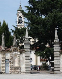 Particolare del portale di ingresso di Piazza Esedra (Fototeca ISAL, fotografia di Daniele Garnerone)    